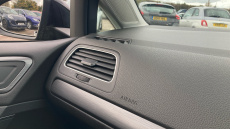 Volkswagen Golf 1.6 TDI SE 5dr [Nav] Diesel Estate